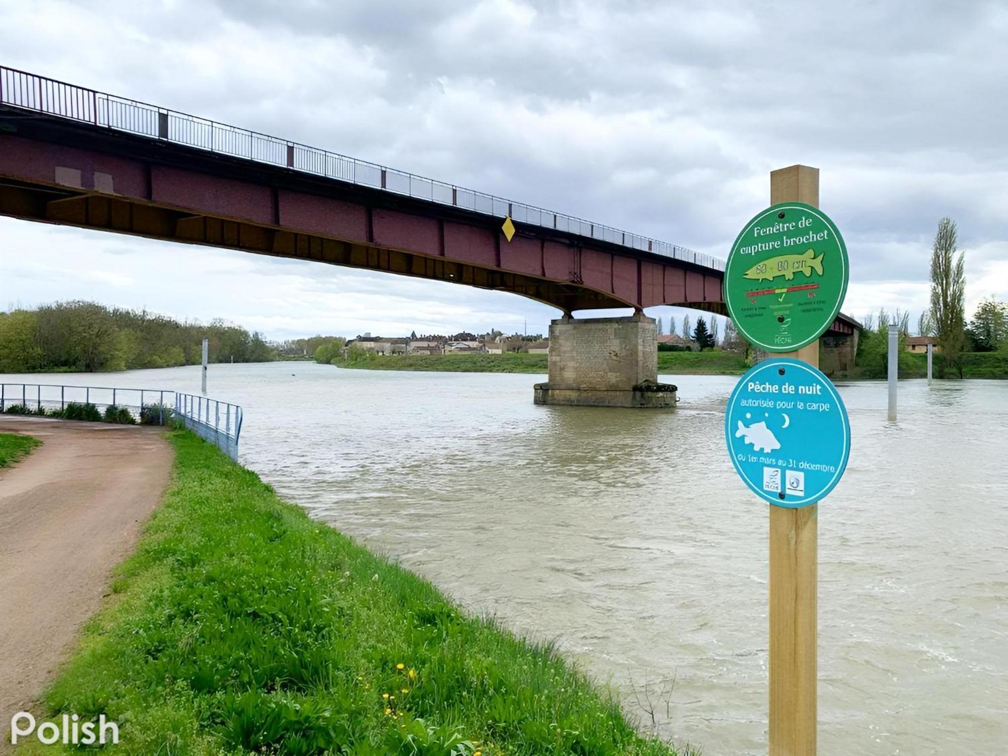 Vila Les Annexes Verdun-sur-le-Doubs Exteriér fotografie